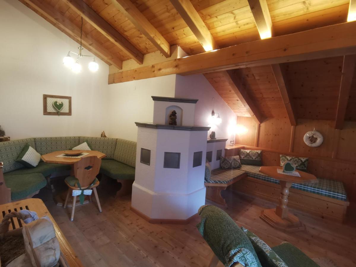 Schlosserhof Telfes im Stubai Esterno foto