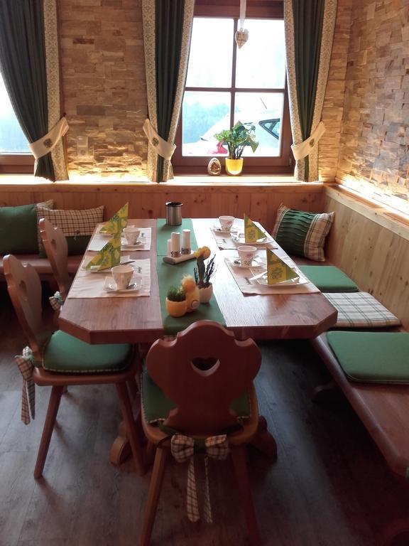 Schlosserhof Telfes im Stubai Esterno foto